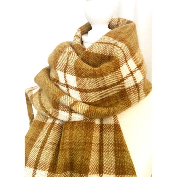 Beautiful Steve Madden Tan & White Versatile Reversible Long Scarf with Fringe - Picture 8 of 8